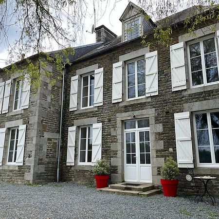 La Maison Des Amis En Normandie Pontfarcy Екстериор снимка