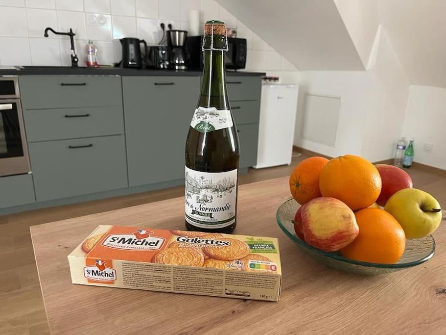 La Maison Des Amis En Normandie Pontfarcy Екстериор снимка