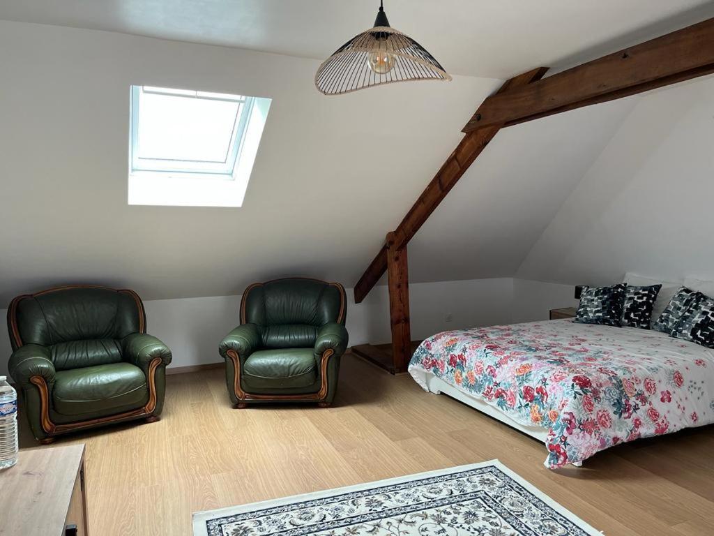 La Maison Des Amis En Normandie Pontfarcy Екстериор снимка