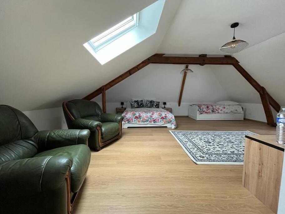La Maison Des Amis En Normandie Pontfarcy Екстериор снимка